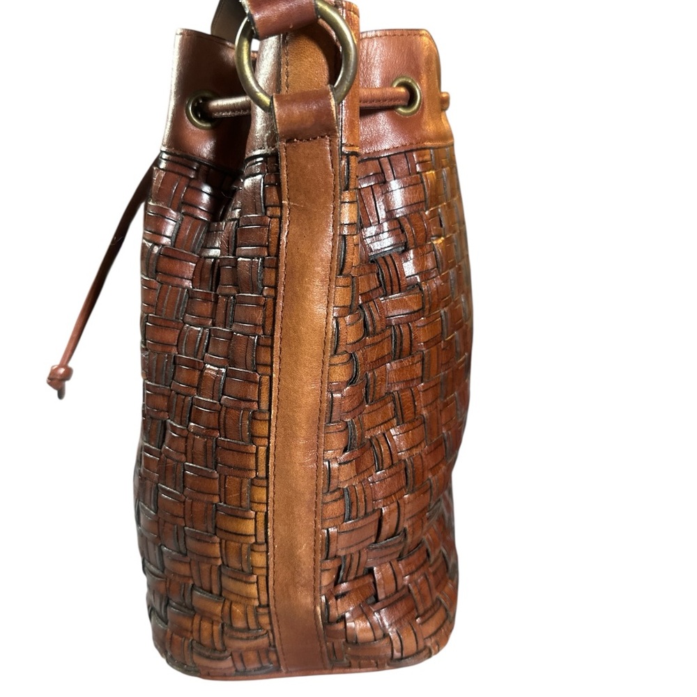 Vintage Dillards Brand Brown Leather Woven Bucket Drawstring Shoulder Bag 90’s - Picture 3 of 8